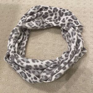 NWT old navy infinity scarf